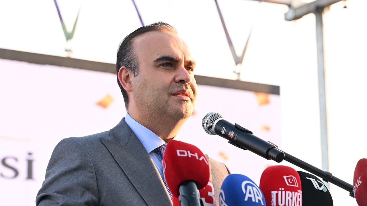 Bakan Kacır: Türkiye yapay zekada öncü ülkelerden biri olacak