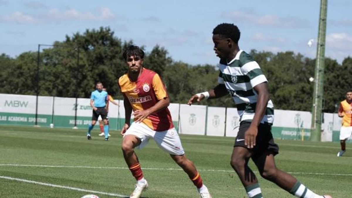 Galatasaray U19, 2-0 öne geçtiği maçta son dakikalarda yıkıldı