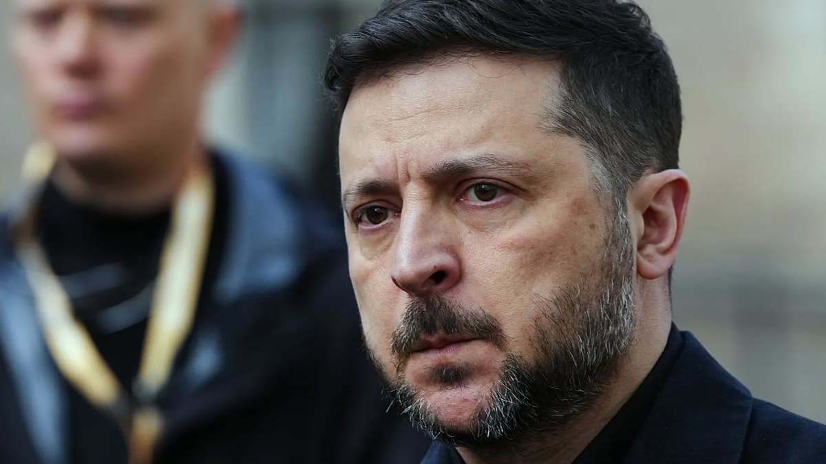Zelenski'ye suikast girişimi: Ukrayna lideri saldırıdan saniyelerle kurtuldu