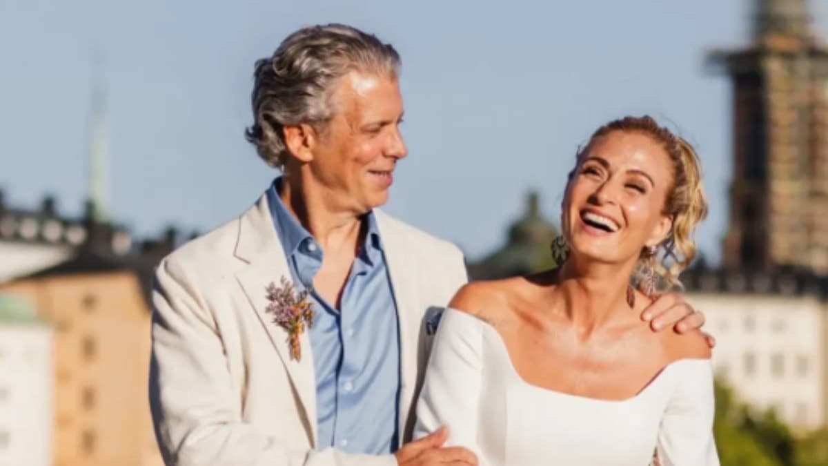 Ceyda Düvenci'den aşk itirafı: 'Kalbim genç kızlar gibi atıyor'